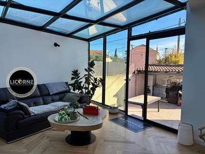 Appartement - 85 m² - 3 pièces