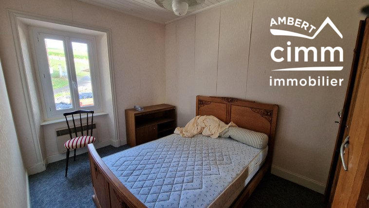 Maison - 157 m² - 8 pièces