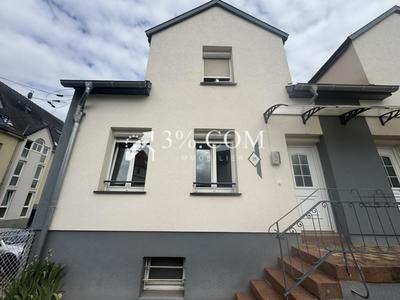 Maison - 90 m² - 3 pièces