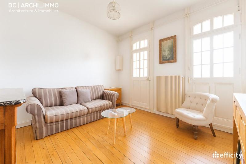 Appartement - 80 m² - 3 pièces