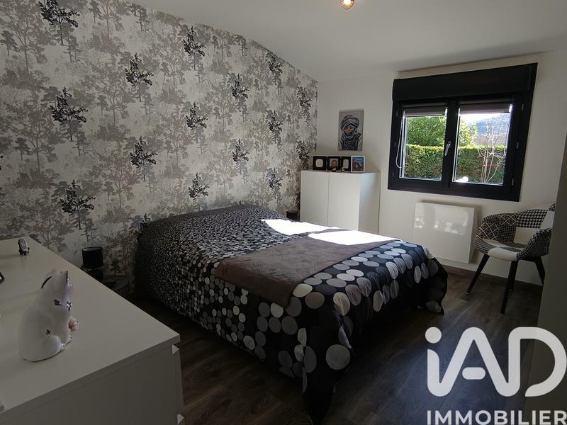 Maison - 96 m² - 4 pièces