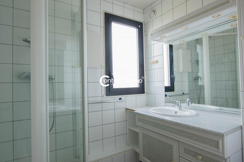 Appartement - 94 m² - 3 pièces