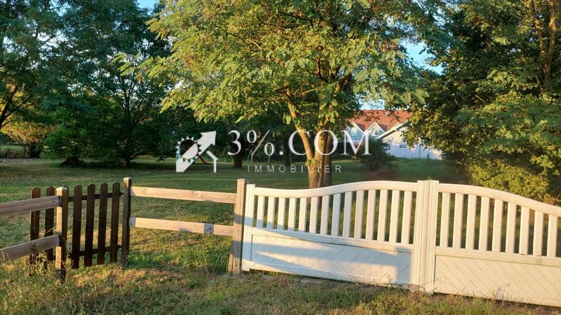 Demeure - 360 m² - 8 pièces