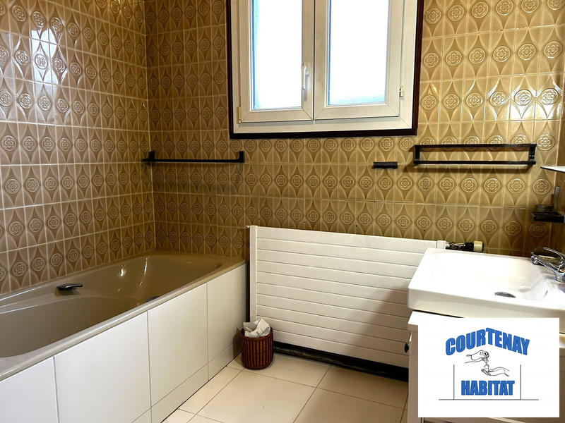 Maison ancienne - 191 m² - 6 pièces