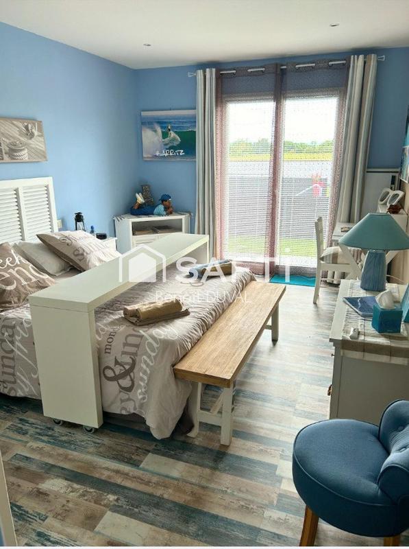 Maison - 186 m² - 8 pièces