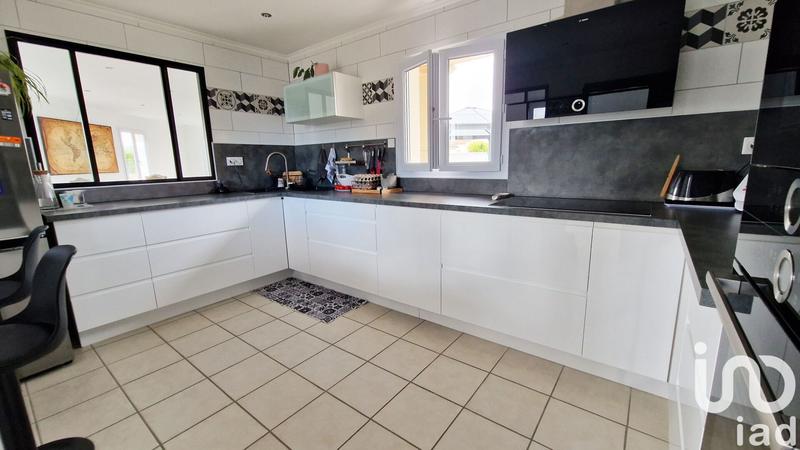 Maison - 145 m² - 5 pièces