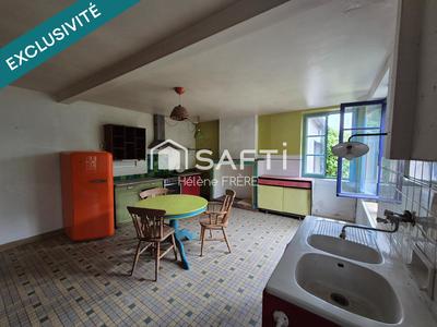 Maison - 138 m² - 3 pièces