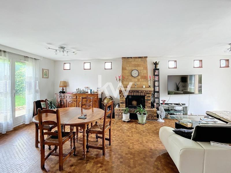 Pavillon - 110 m² - 6 pièces