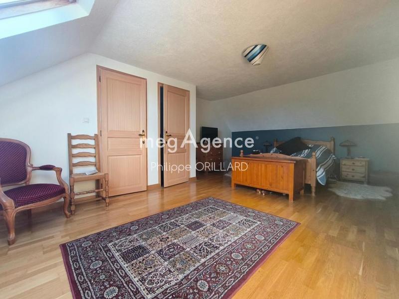 Maison traditionnelle - 108 m² - 5 pièces