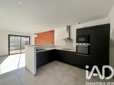 Maison - 106 m² - 4 pièces