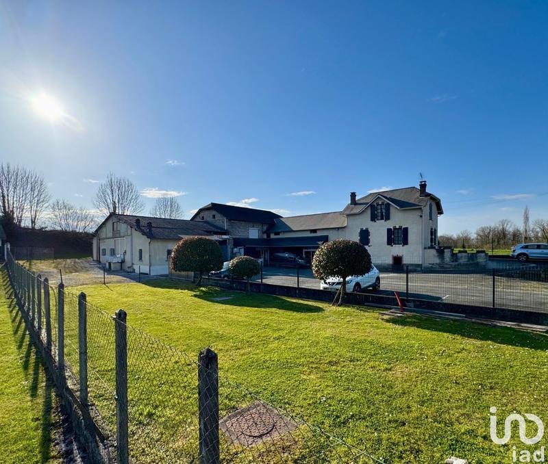 Local commercial - 700 m² - 1 pièce