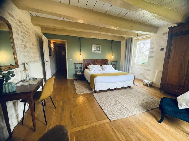 Demeure - 458 m² - 17 pièces