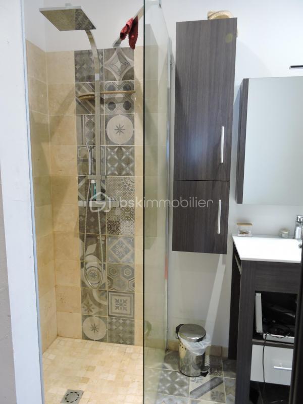 Villa - 201 m² - 7 pièces