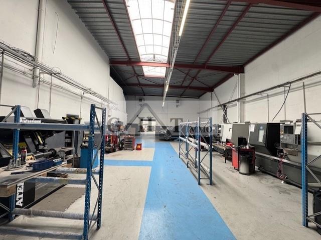 Entrepôt - 500 m²