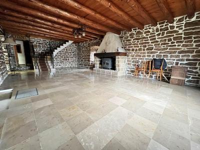 Maison - 114 m² - 5 pièces