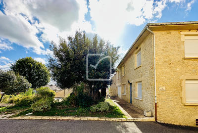 Maison - 160 m² - 9 pièces