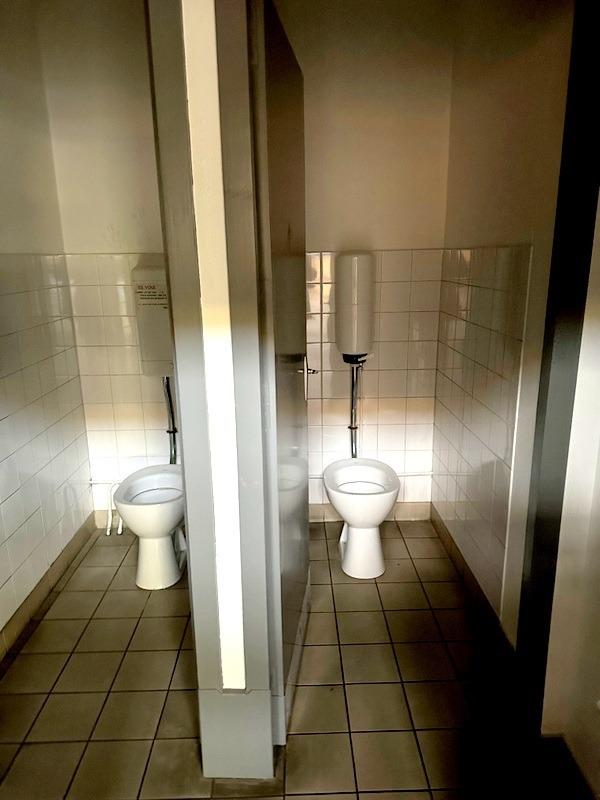 Entrepôt - 3 985 m² - 10 pièces