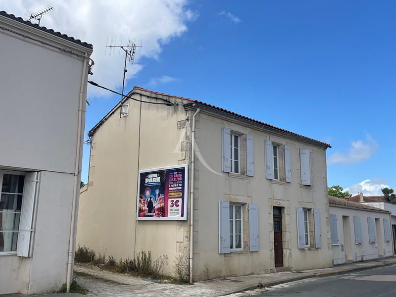 Maison - 87 m² - 4 pièces