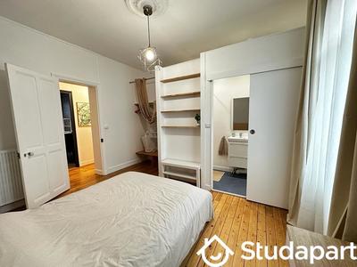 Chambre - 13 m² - 1 pièce