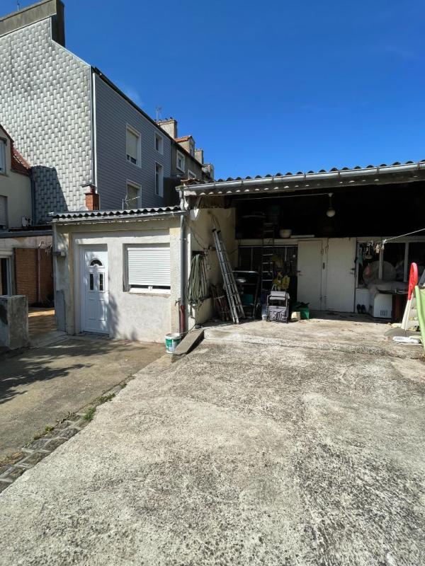 Maison - 177 m² - 5 pièces