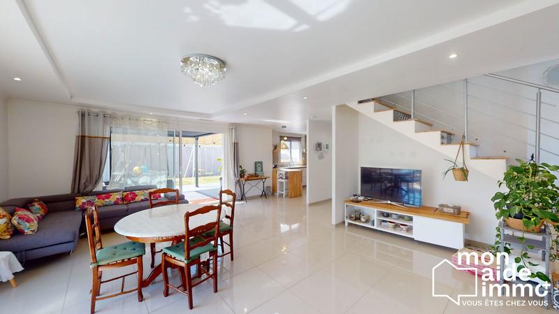 Maison contemporaine - 174 m² - 6 pièces