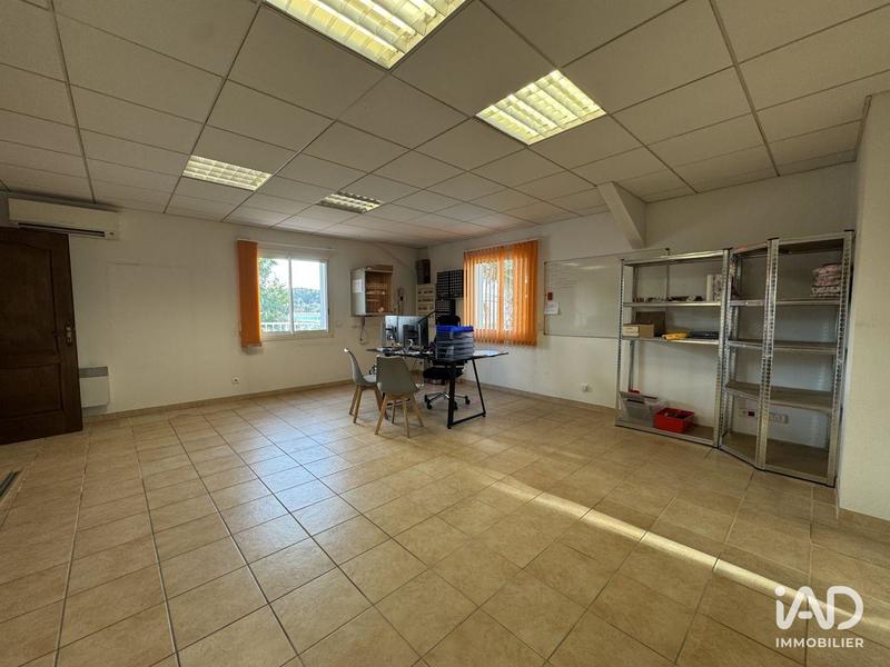 Local commercial - 454 m²