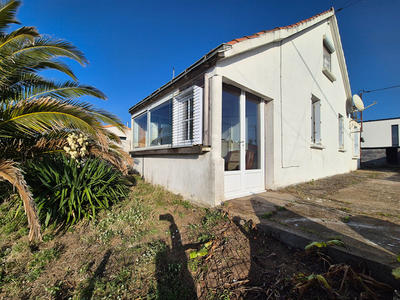 Maison - 108 m² - 4 pièces