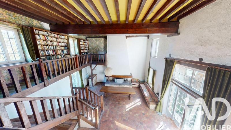 Maison - 300 m² - 10 pièces