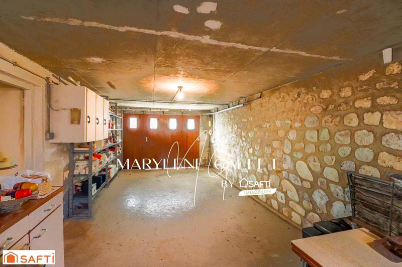 Maison - 90 m² - 5 pièces