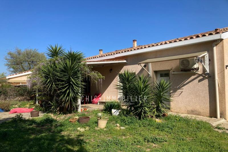 Propriété - 360 m² - 9 pièces