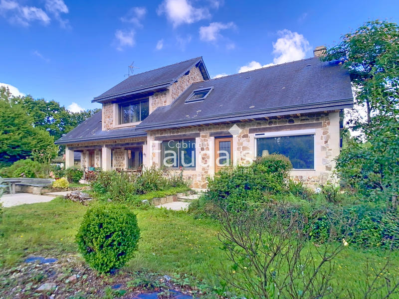 Maison - 160 m² - 5 pièces