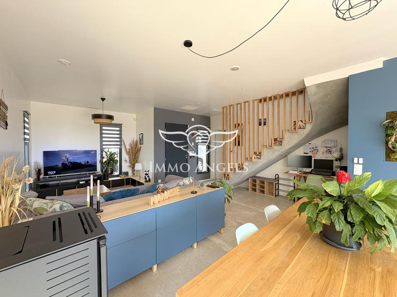 Maison - 114 m² - 5 pièces