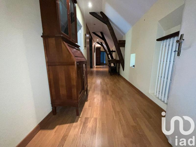 Maison - 656 m² - 10 pièces