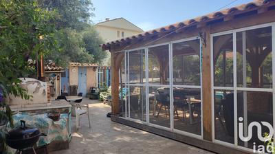 Maison - 170 m² - 6 pièces