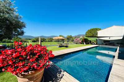 Villa - 155 m² - 6 pièces