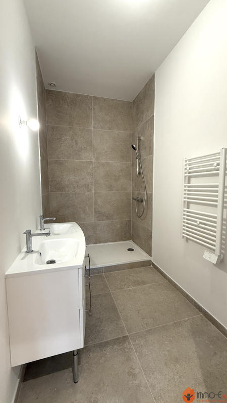 Appartement - 122 m² - 5 pièces