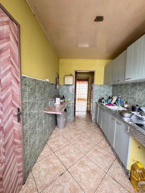 Appartement - 83 m² - 5 pièces