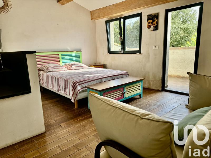 Maison - 350 m² - 9 pièces