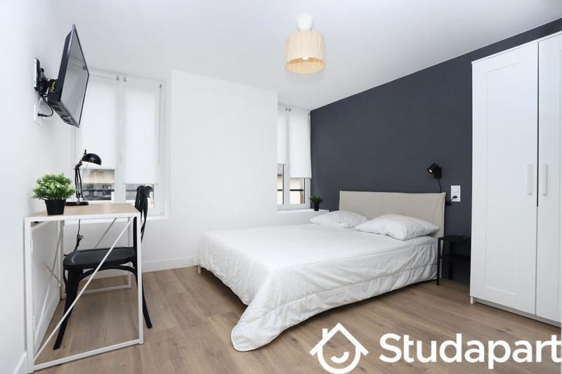 Chambre - 10 m² - 1 pièce