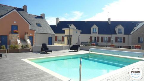 Studio - 30 m² - 1 pièce