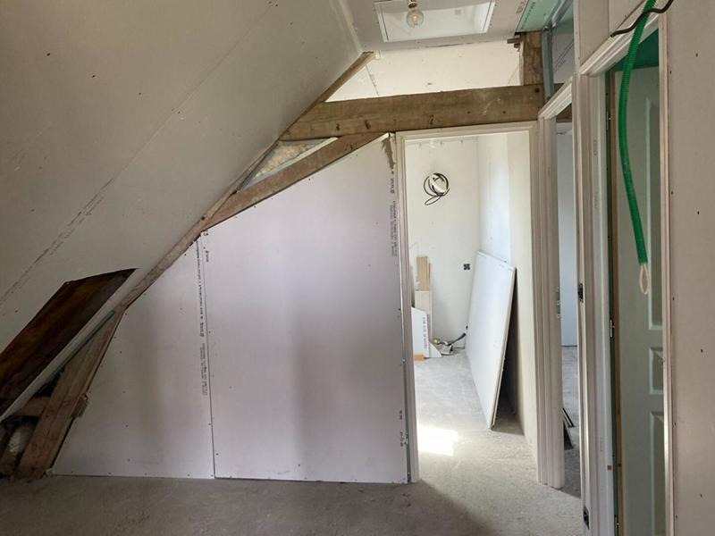 Maison - 96 m² - 5 pièces