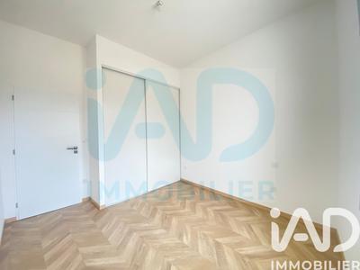 Appartement - 95 m² - 4 pièces
