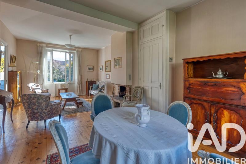 Maison - 146 m² - 7 pièces