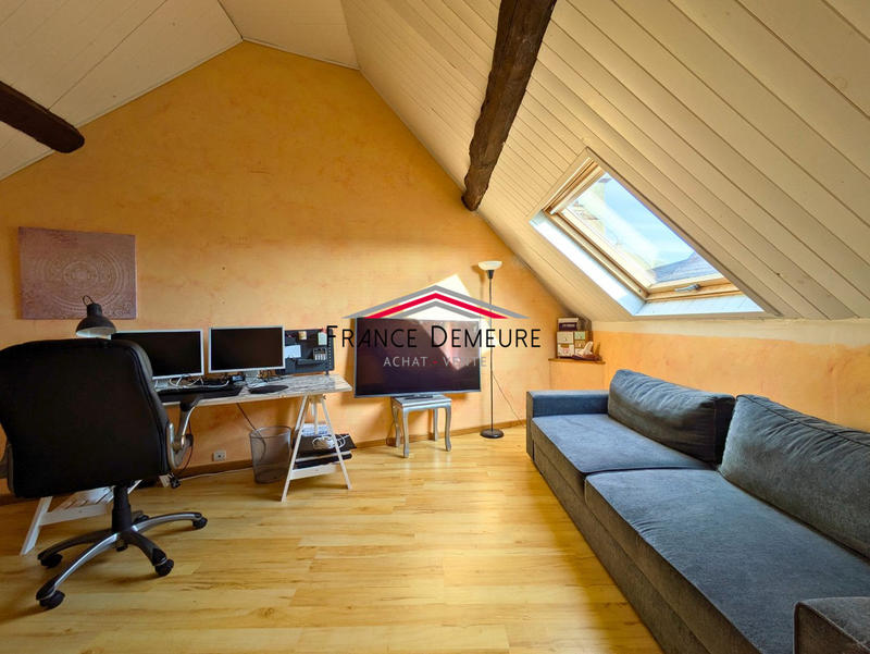 Maison - 108 m² - 5 pièces