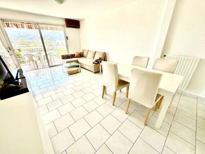 Appartement - 61 m² - 2 pièces