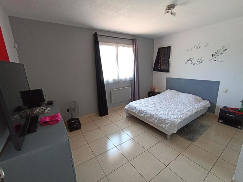 Maison - 177 m² - 7 pièces