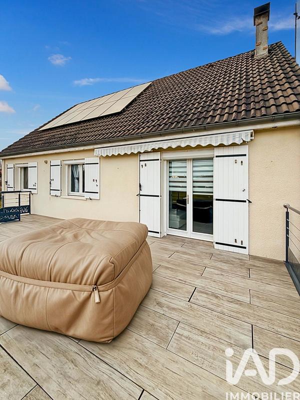 Maison - 105 m² - 5 pièces