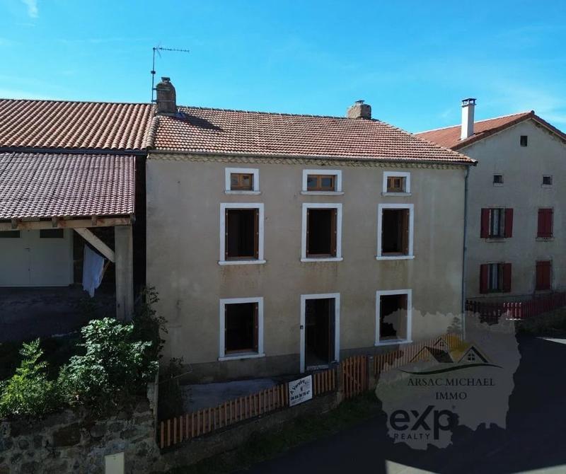 Maison de village - 125 m² - 6 pièces