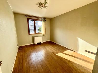 Appartement - 76 m² - 3 pièces