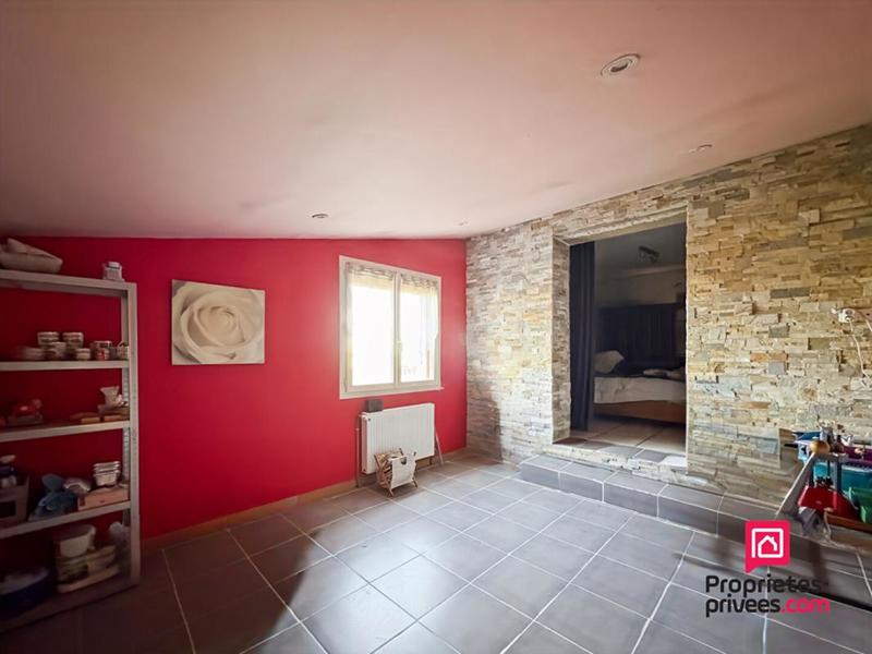 Maison - 157 m² - 9 pièces